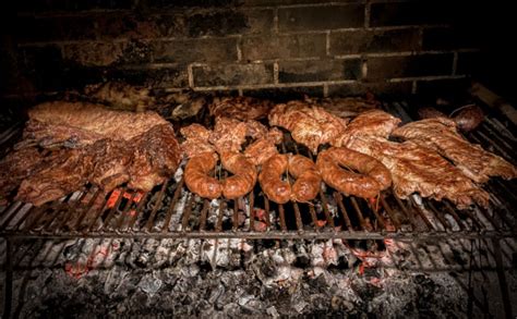 Cuisine of Argentina: 23 Traditional Argentinian Foods You Need to Try ...