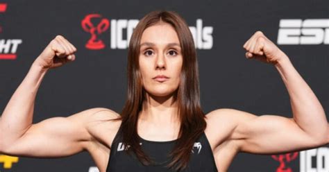 Triunfa En La Ufc La Mexicana Alexa Grasso