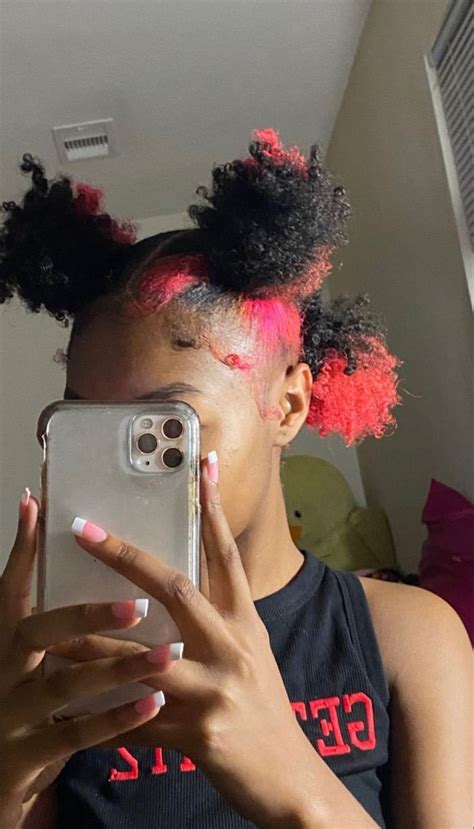 𝐒𝐓𝐔𝐍𝐍𝐀𝐆𝐑𝐋ᥫ᭡ Natural Hair Styles Pink Hair Hair Styles