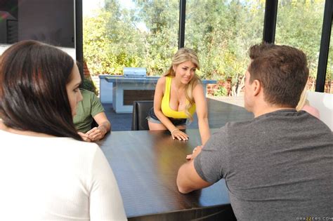 Brazzers Kayla Kayden Neighborwhore Twatch E E E Efe C A D F E Ca Porn Pic