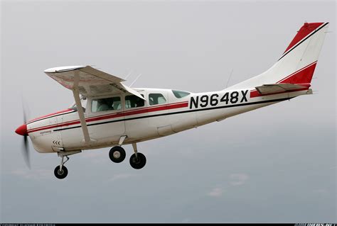 Cessna 210B - Untitled | Aviation Photo #1048917 | Airliners.net