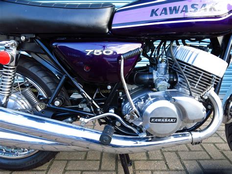 Kawasaki H2C 750 Triple 1975 UK Registered Purple Sympathetically