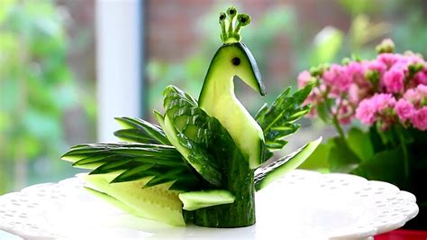 ItalyPaul - Art In Fruit & Vegetable Carving Lessons: Cucumber Peacock ...