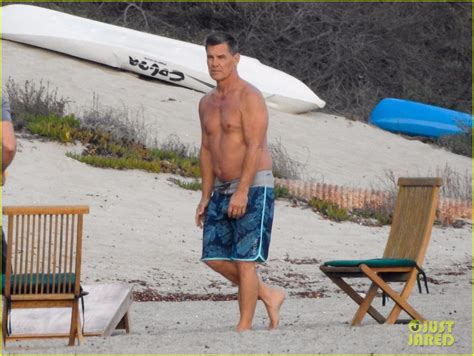 Josh Brolin Puts His Buff Body While Shirtless At The Beach Photo