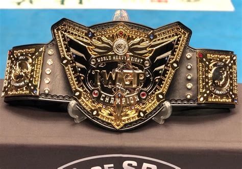 Njpw Presenta El Cinturón Del Campeonato Mundial De Peso Completo Iwgp