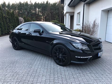 MERCEDES CLS 63s AMG V8 BiTurbo 557KM 2013 8001737100 Oficjalne