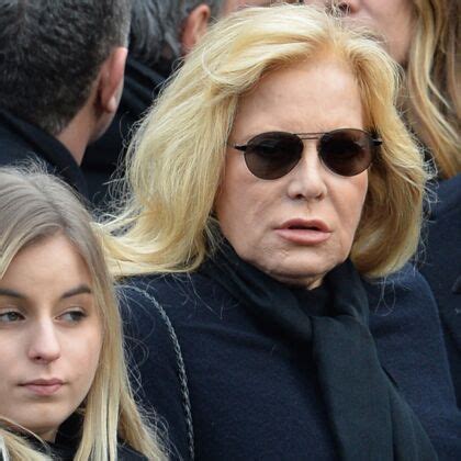 PHOTO Sylvie Vartan Son Message Plein Damour Pour Lanniversaire De