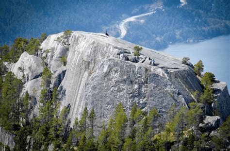 Squamish Chief: Hiking Trail Guide | Squamish Adventure