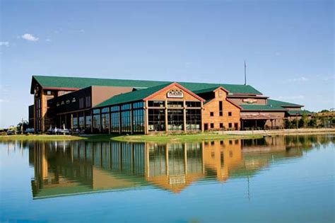 Bass Pro Shops Outdoor World Travelok Oklahoma S Official