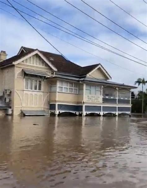 Healthcare after Lismore floods and hospital capacity | Australian ...