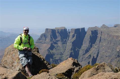 Drakensberg's Amphitheatre: Safe hiking options for the inexperienced | Witsieshoek Mountain Lodge