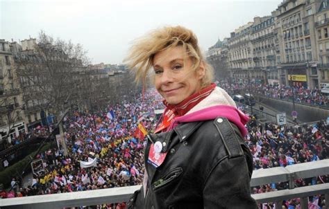 Mariage gay les pro manifestent ce soir les anti le 26 mai Libération