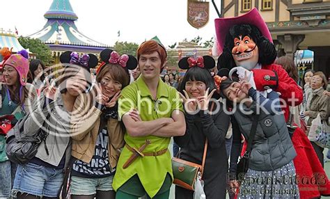 Japan – Halloween at Tokyo Disneyland | spunktitud3