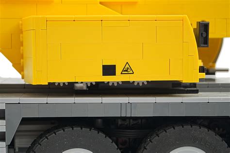 LEGO Liebherr LTM 1070 4 2 Remote Controlled Model Of Lieb Flickr