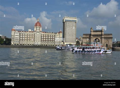 General View from the sea of Gateway of India along with New and old ...