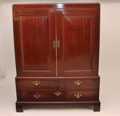 Linen Press Antiques Atlas