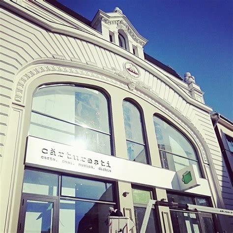 Carturesti Carusel Shopping Bucharest