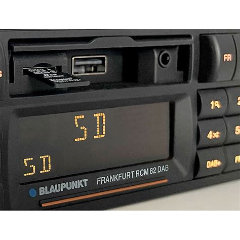 Blaupunkt Frankfurt Rcm Dab Retro S Car Radio With Bluetooth Dab