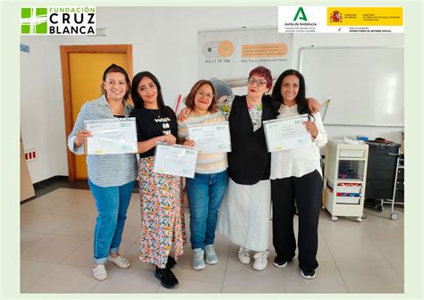 Finalización del curso de Peluquería en la Fundación Cruz Blanca de