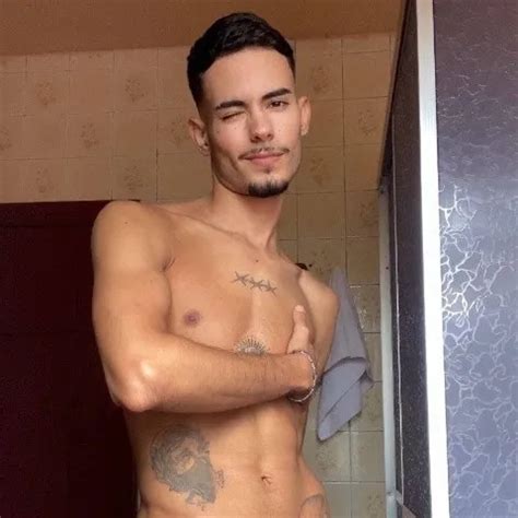 Friends In The Bathtub Brazilian Blowjob Blowjob Porn XHamster