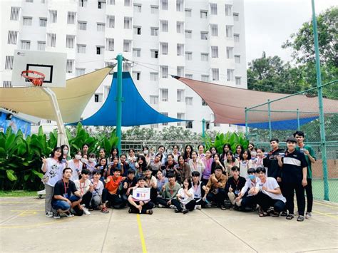 Students From Ham Thuan Bac High School In Binh Thuan Joined A 24 Hour