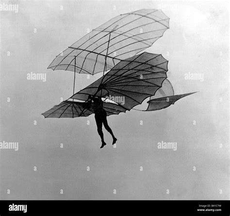 Human carrying glider hi-res stock photography and images - Alamy