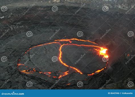 El Lago De La Lava De La Cerveza Inglesa De Erta Foto De Archivo