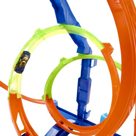 Foto Autodráha Hot Wheels Action HMX Vývrtková dráha Zbozi cz
