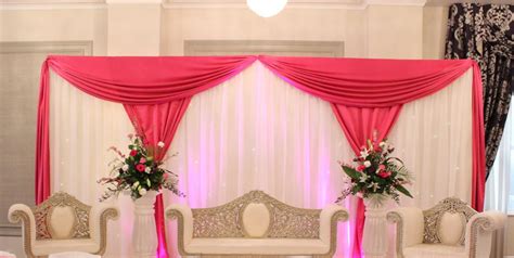 Red Carpet Backdrop For Wedding H B Events Organiser