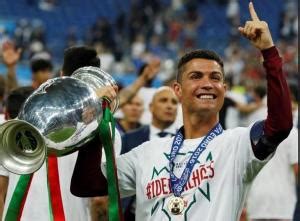 Peristiwa Hari Ini Cristiano Ronaldo Disebut Resmi Jadi Pesepakbola