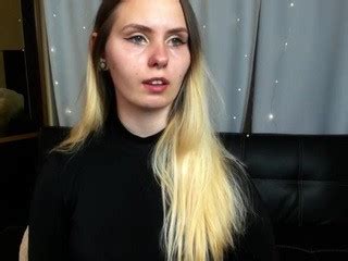 Carly Bluee Naked On Cam For Live Porn Video Chat PornGirls