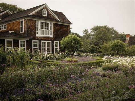 The Polished Pebble Inas Garden In The Hamptons