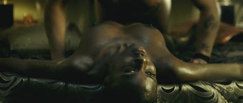 Vanessa Oliveira Nude Pics Pagina 1