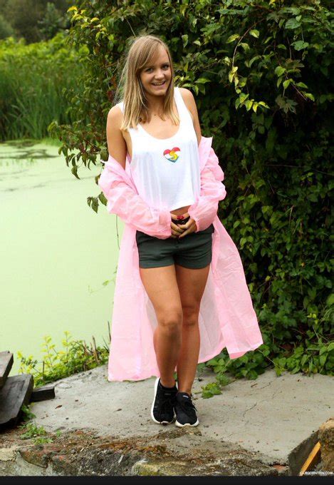 Tw Pornstars Nina Heels Porn Actress Pictures And Videos From Twitter Page