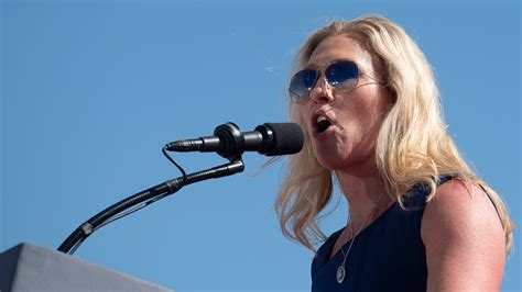 Marjorie Taylor Greene Is Re-Elected in Georgia - The New York Times