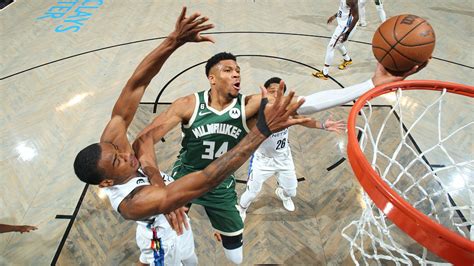 Giannis Antetokounmpo Reveals Plans To Work Out With Hakeem Olajuwon