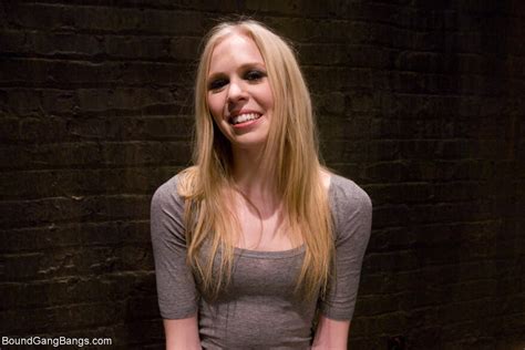 Sarah Jane Ceylon Bgangbangs Sarahjaneceylon Porn Pic