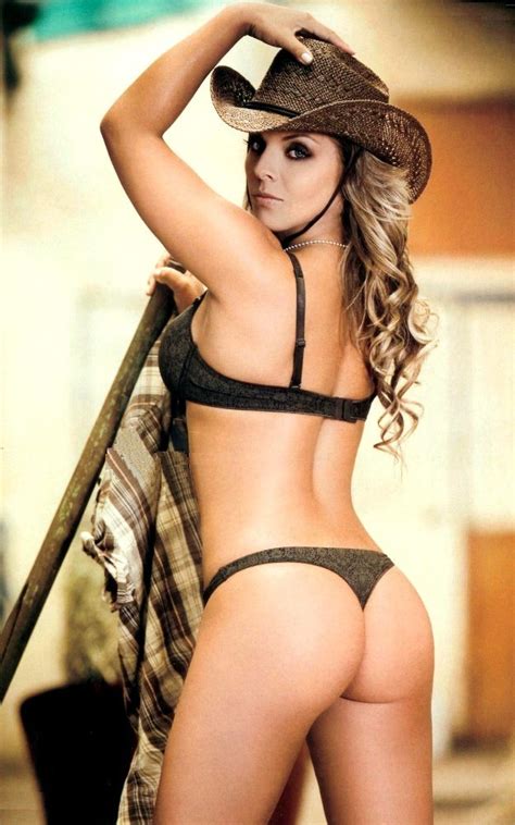 Naked Fernanda Lopez Added 07 19 2016 By Lionheart
