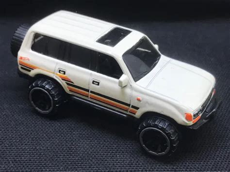 HOT WHEELS TOYOTA Land Cruiser 80 Collectable Scale 1 64 10 32 PicClick UK