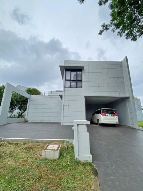 Dijual Rumah Modern Minimalist View Danau Di The Springs Gading Serpon