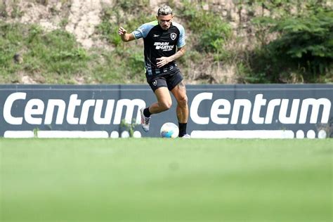 Botafogo Defende Lideran A Contra O S O Paulo E Palmeiras Visita O