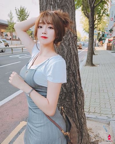 N Streamer Ng I H N N Ng B Ng Trong Ng Ph C N Sinh Ang G Y S T C Ng Ng Mang Hot