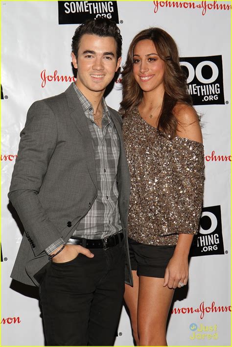 Kevin Jonas's Super Sweet Anniversary Message For Wife Danielle Jonas Will Make You Melt | Photo ...