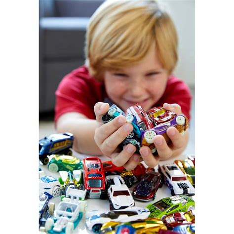 Hot Wheels Carros Y Camiones Pack Set De Autos A Escala