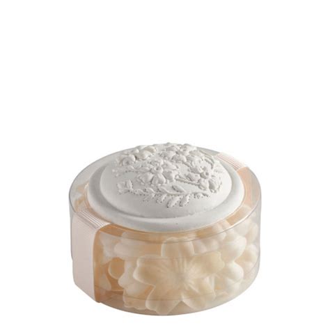 Boîte de pétales de savon parfumé blancs et nude Parfum Rose Mathilde M
