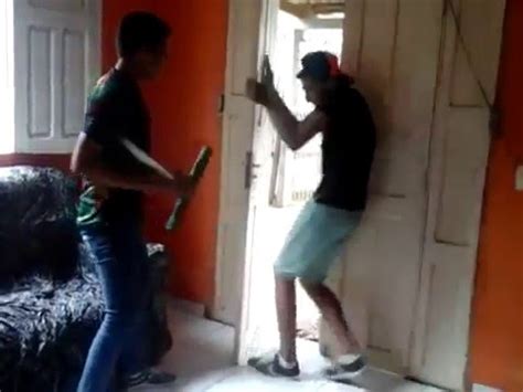 Pai Expulsa Filho Gay De Casa Ac YouTube