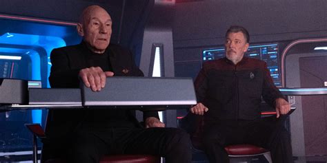 Picard Vs. Riker Season 3 Conflict Reaffirms TNG Over Star Trek Movies