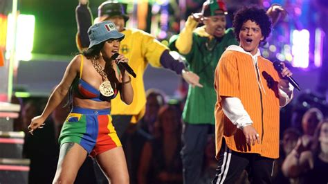 Grammy Awards: Bruno Mars sweeps the show | CTV News