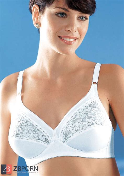Reife Frauen Und BH ZB Porn