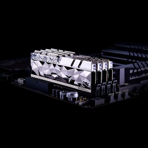 G.Skill Trident Z Royal Elite 128 GB (8 x 16 GB) DDR4 3600 MHz CL14 ...